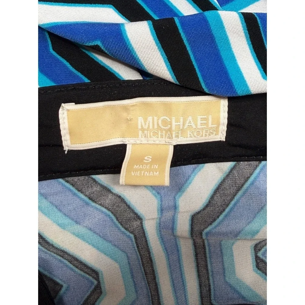 Michael Kors Top Womens Small Blue Geometric Lace Up V-Neck Mod Stretch‎ Office